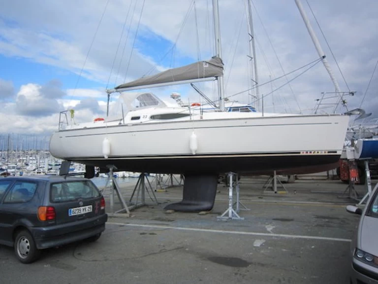 Yacht charter Loctudy - Kirie Feeling 32 on SamBoat