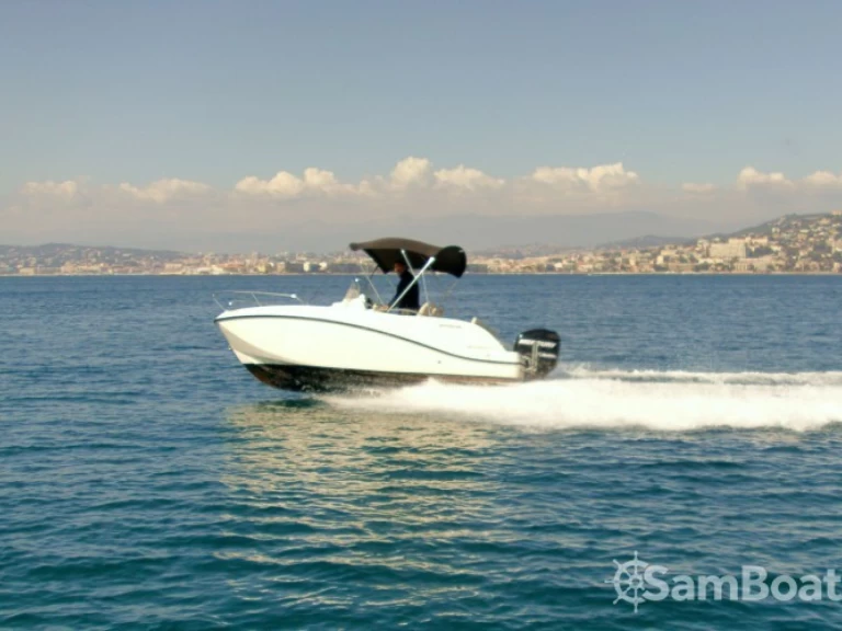 Yacht charter Antibes - Quicksilver Activ 535 Open on SamBoat