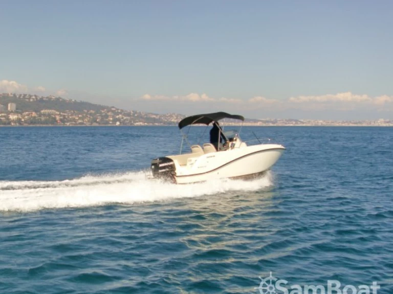 Charter a Quicksilver Activ 535 Open in Antibes on Samboat