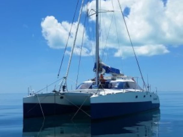 Hire Catamaran with or without skipper Multicap-Caraibes Les Sablettes