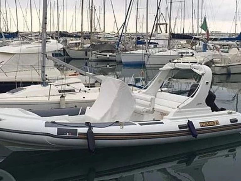 Hire a Gruppo-Mare Pholas 23 Sliema
