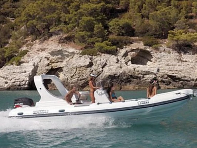 Charter a Gruppo-Mare Pholas 23 in Sliema on Samboat