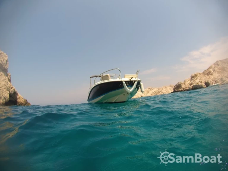 Yacht charter Marseille - Quicksilver Activ 605 Open on SamBoat