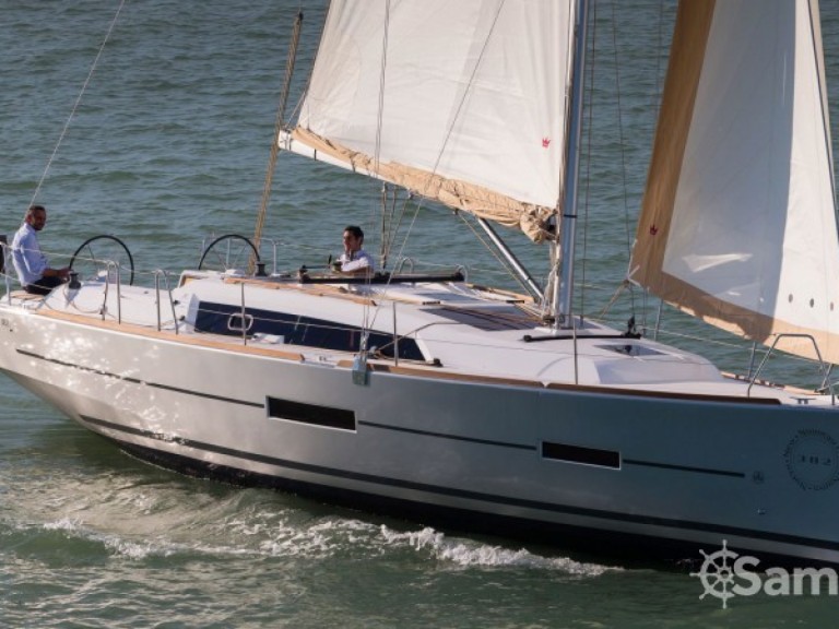 Hire Sailboat Dufour with a boat licence