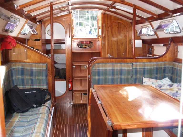 Hire Sailboat Sangermani with a boat licence