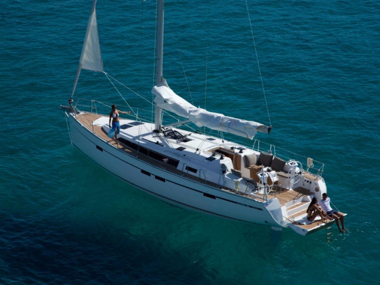 Sailboat to hire Primošten at the best price