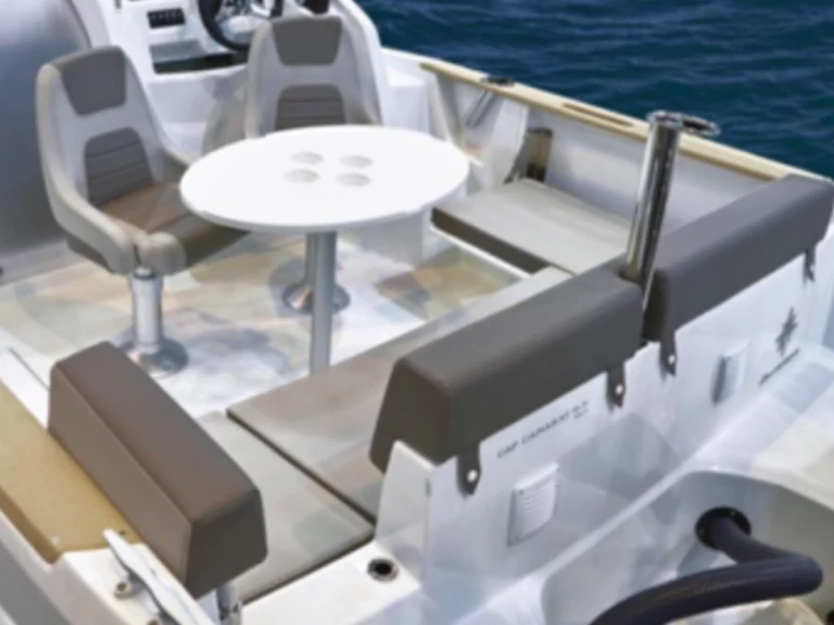 Motorboat hire in Novi Vinodolski - Jeanneau Cap Camarat 6.5 WA