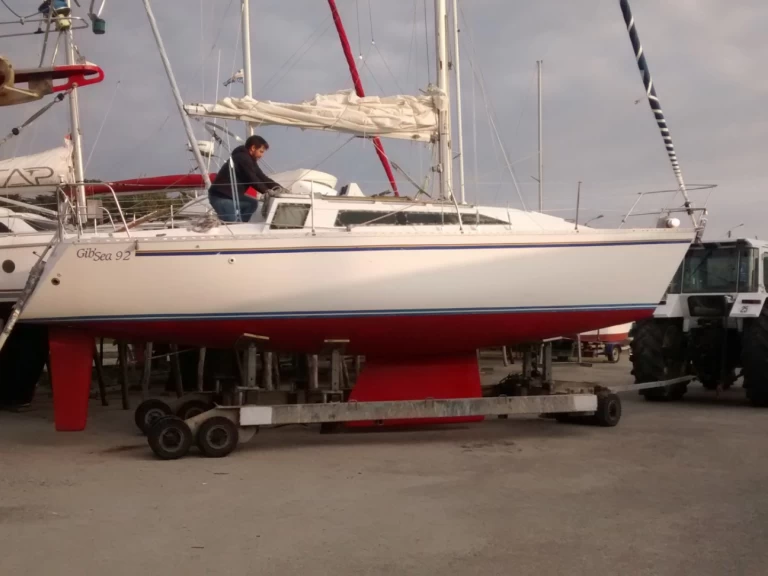 Hire a Gibert Marine Gib Sea 92 Auray