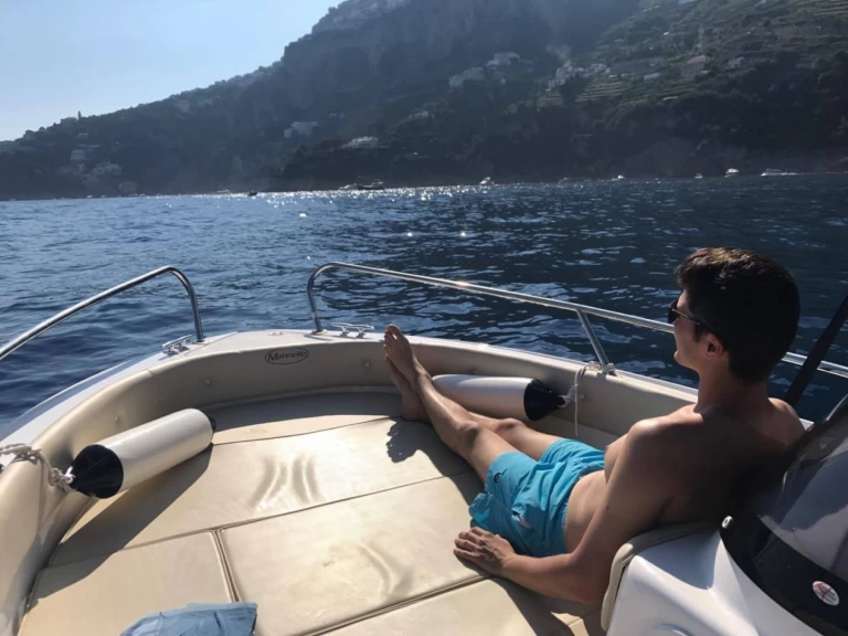 Yacht charter Amalfi - Marinello Eden 18 on SamBoat