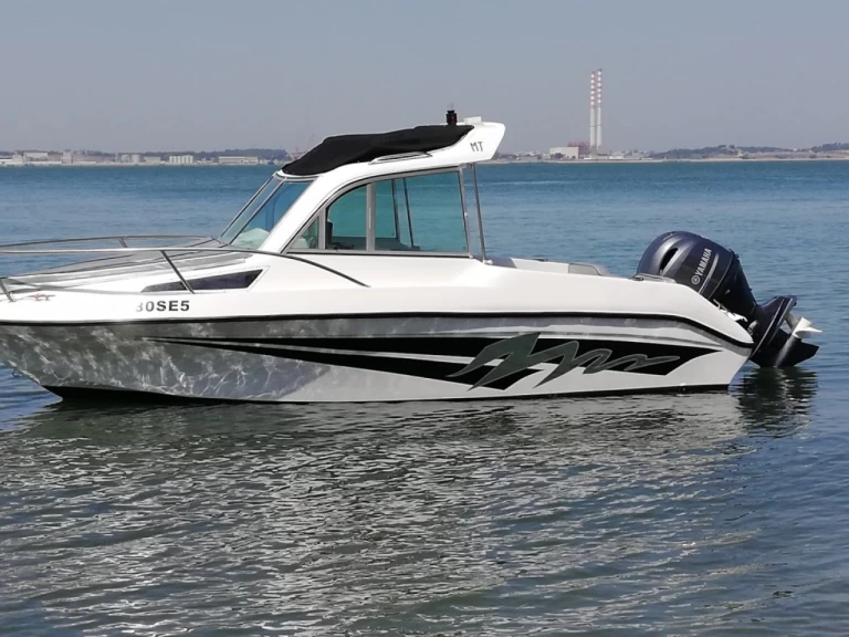 Motorboat hire in Setúbal - SanRemo SanRemo 565 fisher