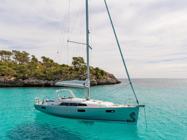 Bénéteau Oceanis 41.1 (2 Heads) charter bareboat or skippered in  Palma de Mallorca