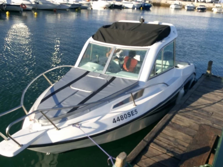 Motorboat hire in Setúbal - SanRemo SanRemo 565 fisher