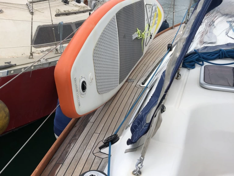 Hire a Dufour Dufour 365 Grand Large Sant Antoni de Portmany