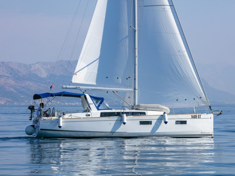 Charter a Bénéteau Oceanis 38.1 in Split on Samboat