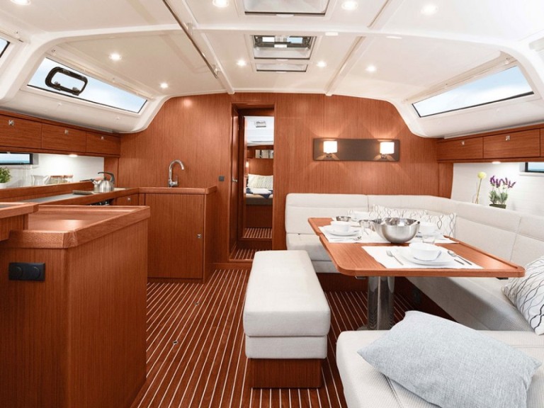 Hire Sailboat with or without skipper Bavaria Split