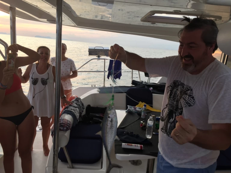 Charter a Leopard Leopard 39 in Ko Phuket on Samboat