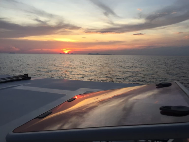 Hire Catamaran with or without skipper Leopard Ko Phuket