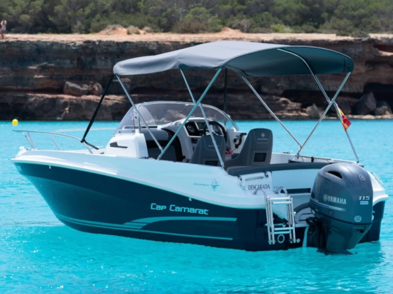 Hire Motorboat Jeanneau with a boat licence