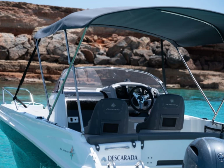 Motorboat to hire Novi Vinodolski at the best price