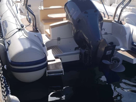 Hire RIB with or without skipper Capelli Propriano