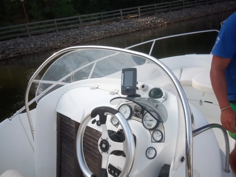 Yacht charter Cazaux - Bénéteau Flyer 650 on SamBoat