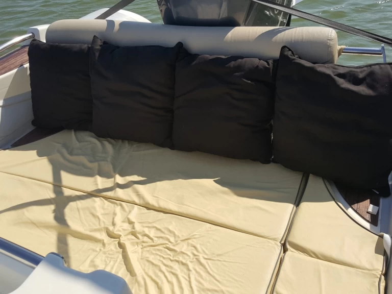 Yacht charter Palavas-les-Flots - Kelt Sea Hawk 285 on SamBoat