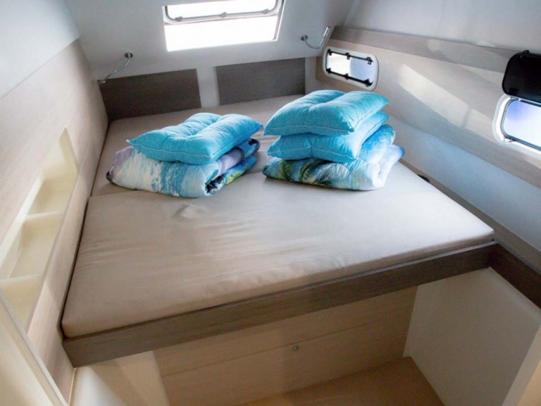 Charter a Bali Bali 4.0 in Keramotí on Samboat