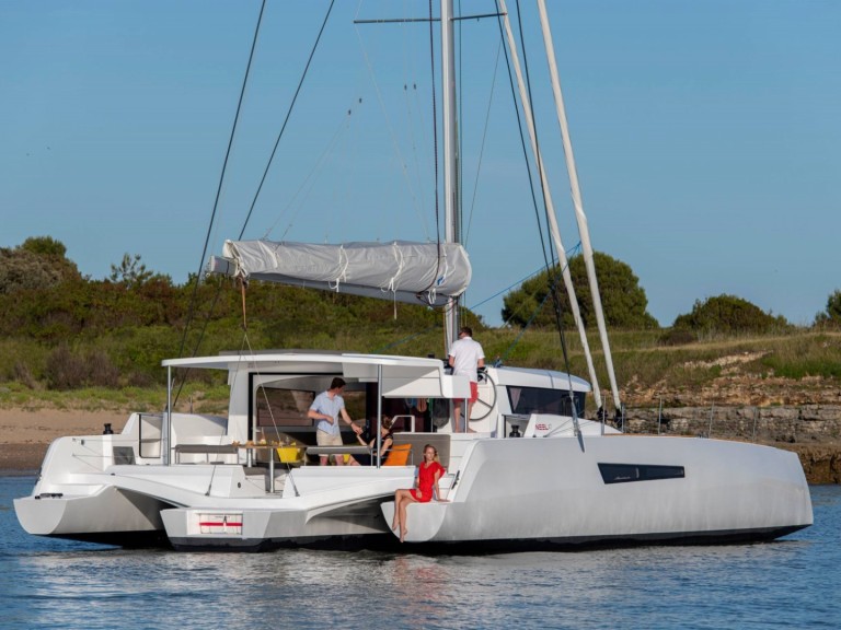 Yacht charter Cogolin - Neel Neel 47 on SamBoat