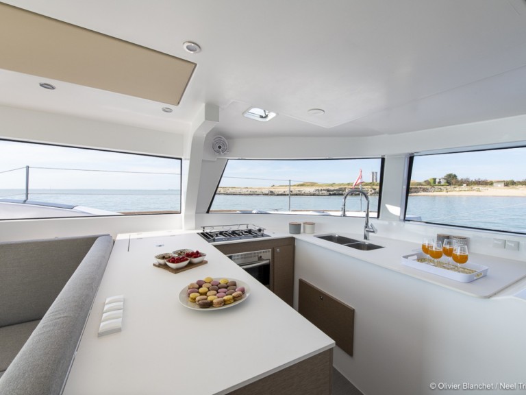 Catamaran hire in Cogolin - Neel Neel 47