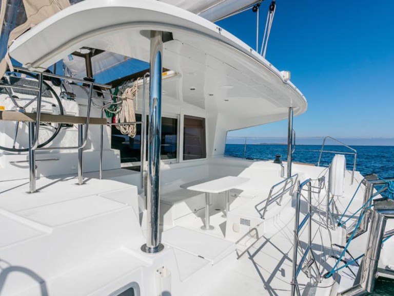 Catamaran to hire Ayamonte at the best price