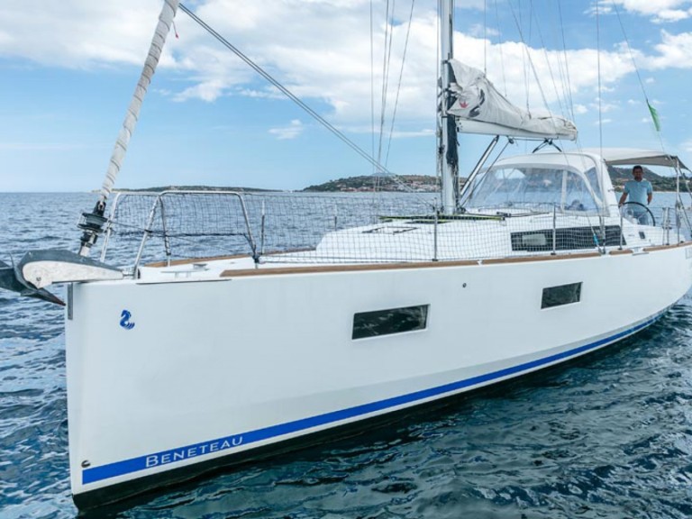 Bénéteau Oceanis 38 charter bareboat or skippered in  Ayamonte