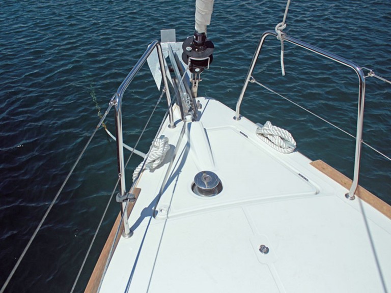 Hire Sailboat with or without skipper Bénéteau Barcelona
