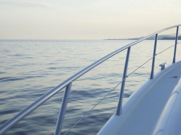 Luxury Yacht to hire Mahón at the best price