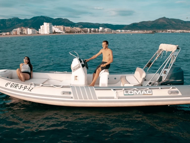 Yacht hire Roses cheap Lomac 600 IN