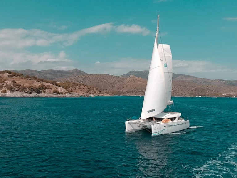 Hire a Lagoon Bliss Roses