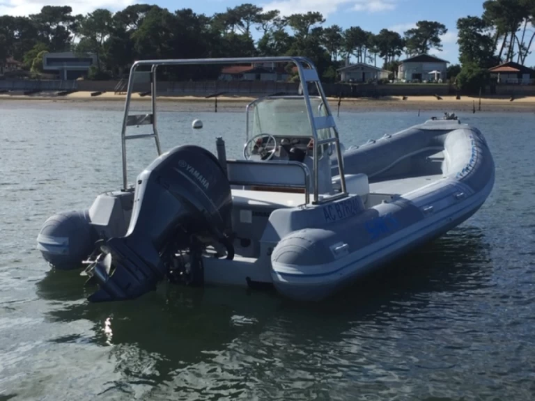 RIB to hire Lège-Cap-Ferret at the best price