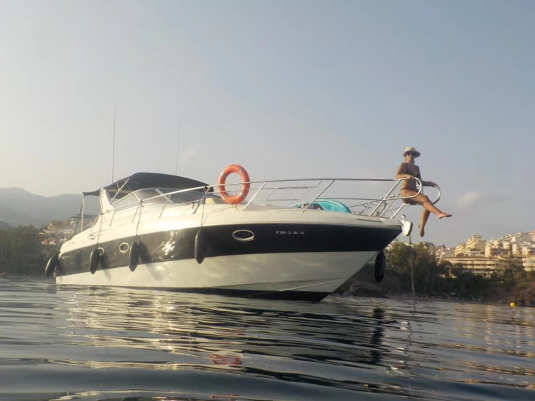 Yacht charter Benalmádena - Cranchi Smeraldo 37 on SamBoat