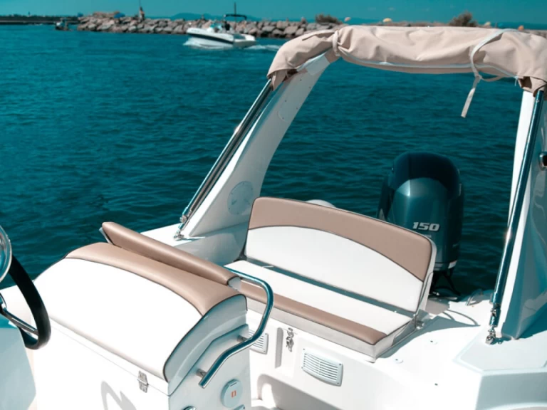 RIB hire in Roses - Lomac Lomac 660 IN