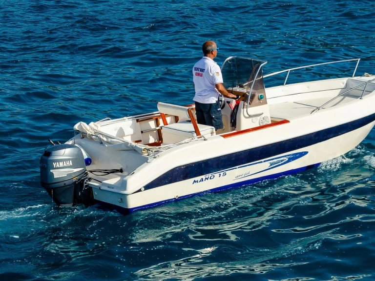 Yacht hire Cefalù cheap 19