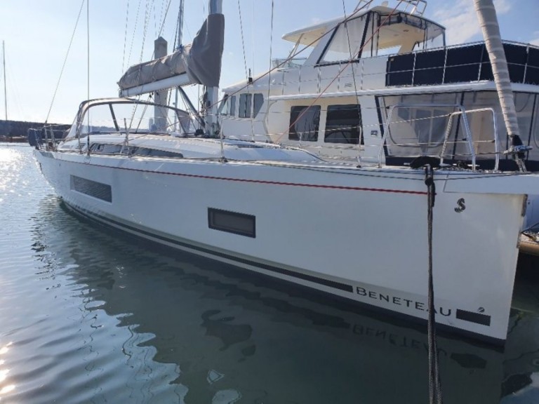 Yacht charter Puntone - Bénéteau Oceanis 46.1 on SamBoat
