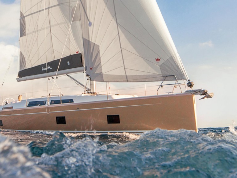 Hire a Hanse Hanse 418 Porto Santo