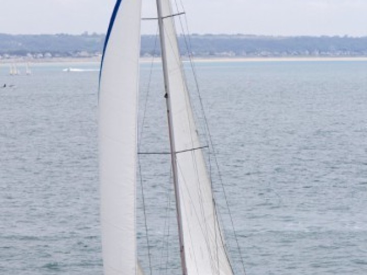 Hire Sailboat Gibert Marine with a boat licence