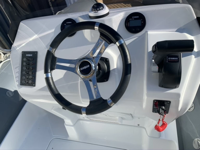 Salpa Salpa Soleil 20 charter bareboat or skippered in  Roses