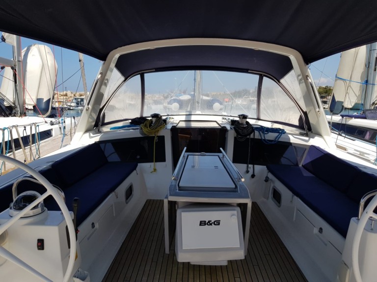 Bénéteau Oceanis 48 charter bareboat or skippered in  La Spezia
