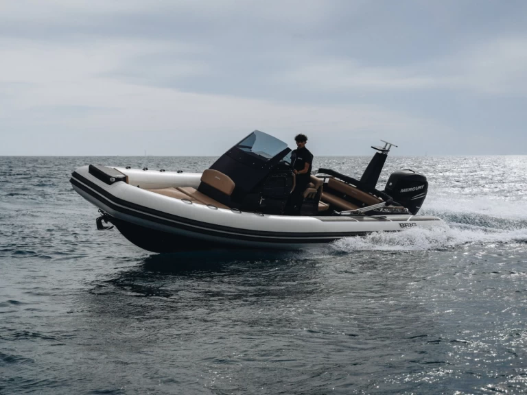 Charter a Brig Eagle 8 in Marseille on Samboat
