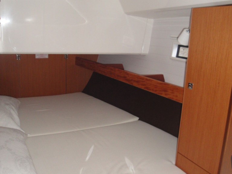 Hire a Bavaria Cruiser 46 Milazzo