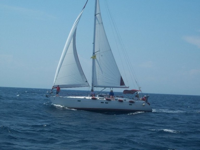 Hire Sailboat Bénéteau with a boat licence