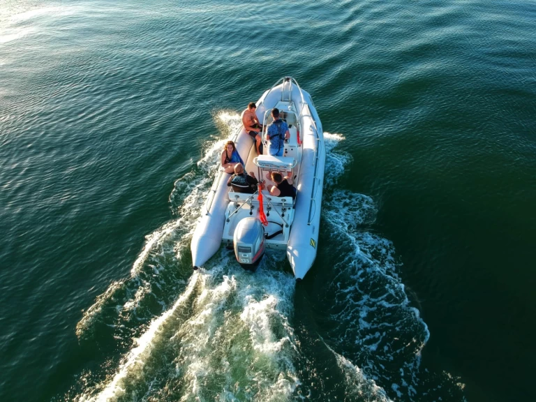 Yacht charter La Forêt-Fouesnant - Zodiac Pro Open on SamBoat