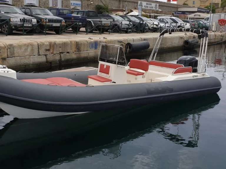 Hire RIB Bsc with a boat licence