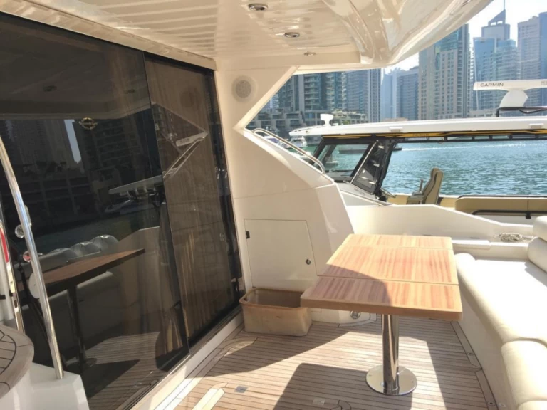 Charter a Sunseeker Manhattan 52 in Cannes on Samboat